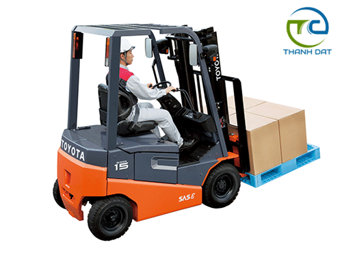 dich-vu-xe-nang-thanh-dat