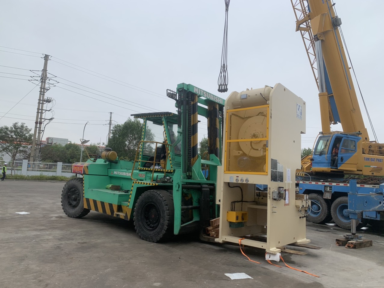 Thuê xe cẩu tại Đồ Sơn Hải Phòng