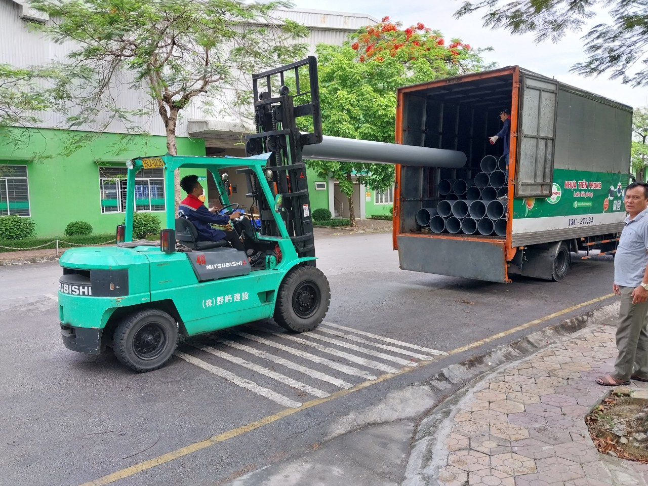 Thuê xe nâng tại An Dương Hải Phòng