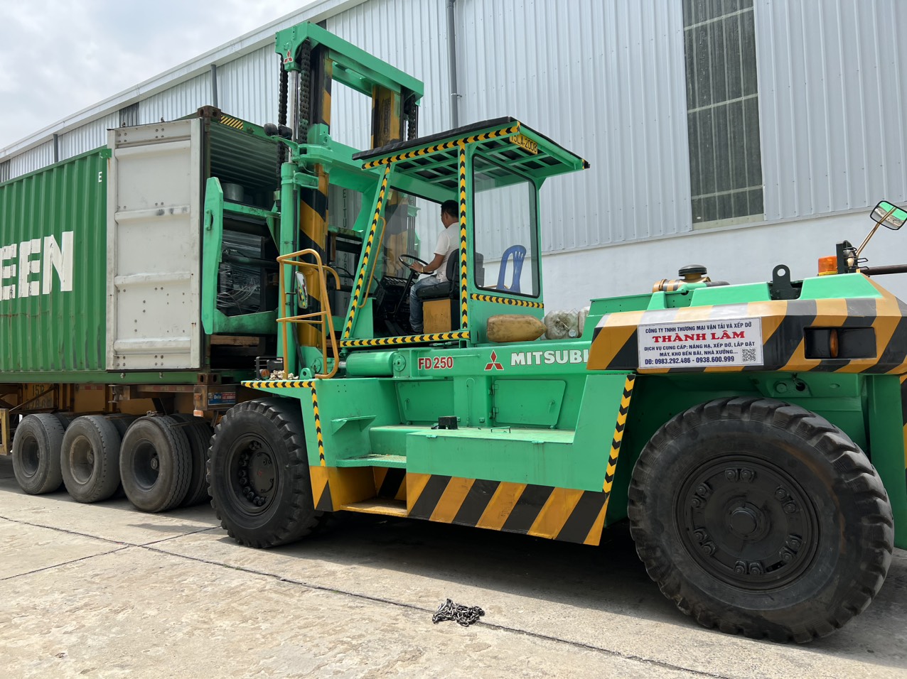 Thuê xe nâng tại quận Hải An Hải Phòng